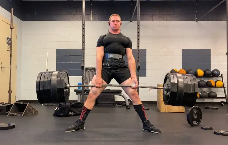 675 pound sumo deadlift